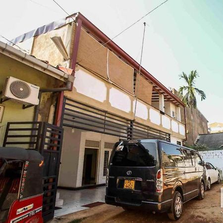 Yoho Regent Davidson Place Kolombo Bagian luar foto